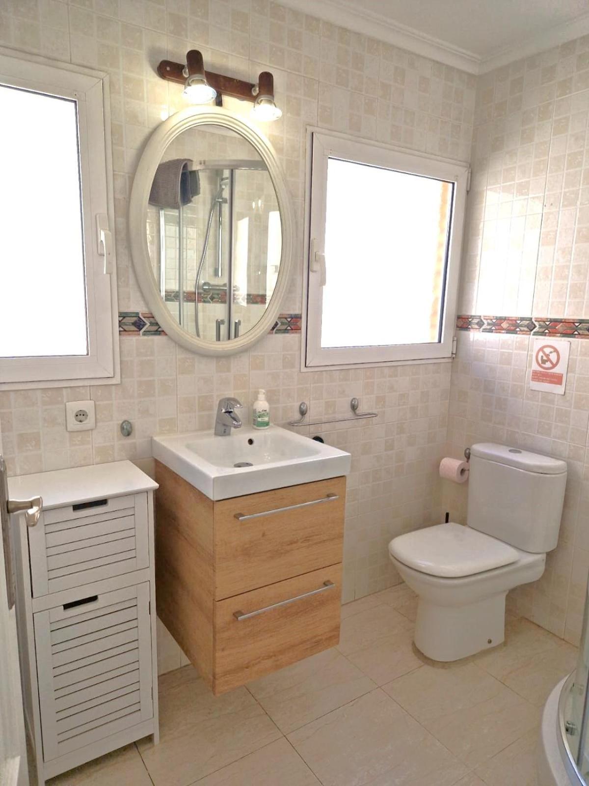 Apartamento Vistas al mar. Gran salon. Playa a 1 minuto. WiFi Alicante Exterior foto
